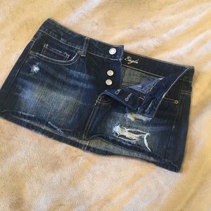 SOLD. American Eagle Skirt! Super Cute!!